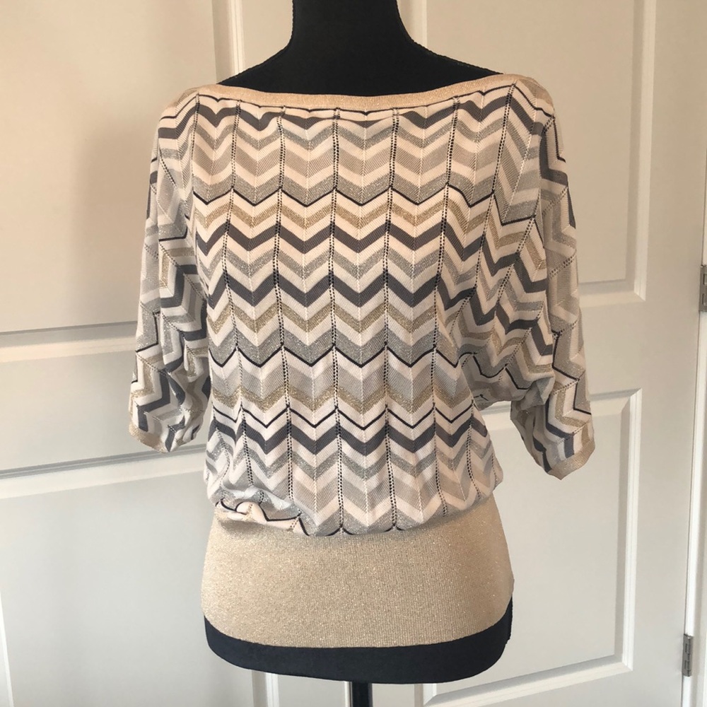 White House Black Market sweater blouse. Size S.